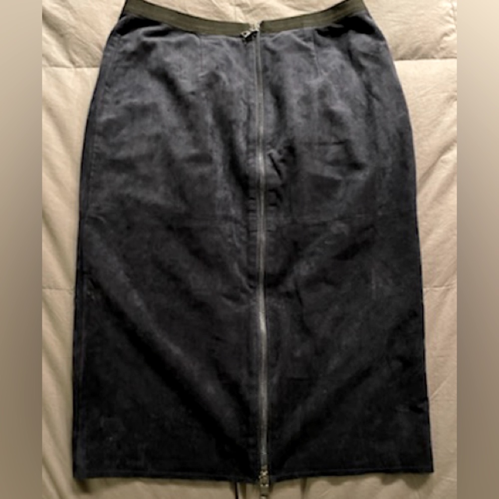 BCBG Velvet Pencil Skirt front zipper